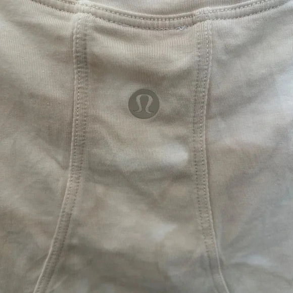 Lululemon muscle love crop - Picture 3 of 3